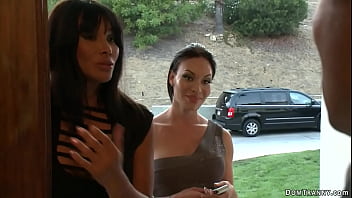Super hot shemales Mia Isabella and Vanity caught thieves Ari Sylvio and Gabriel DAlessandro and bound them then rough fucked in luxury house